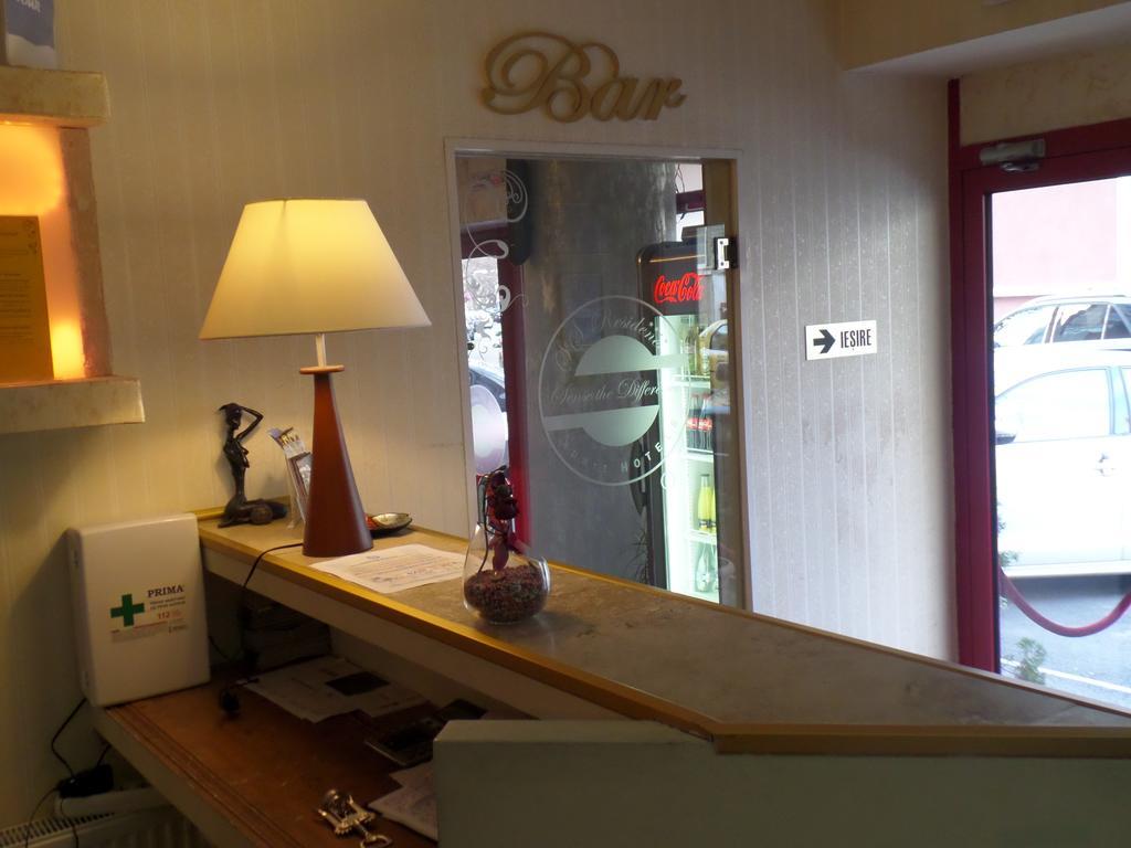 Hotel Ss Residence Unirii Bukares Bagian luar foto